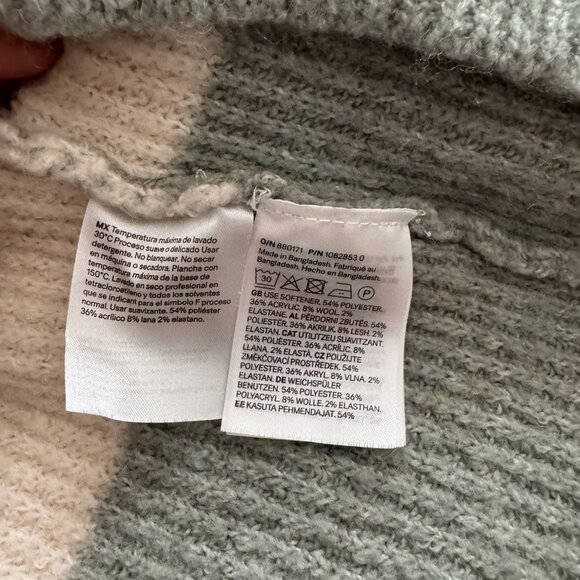 H&M Cozy Ribbed Stripe Sweater - Picture 6 of 7